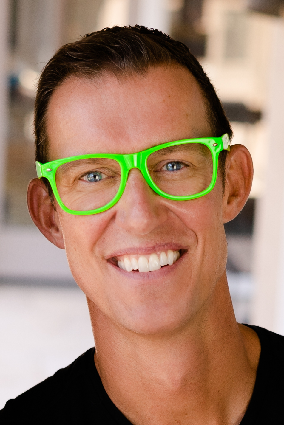 082322_Erik_Qualman_AAE_Headshot